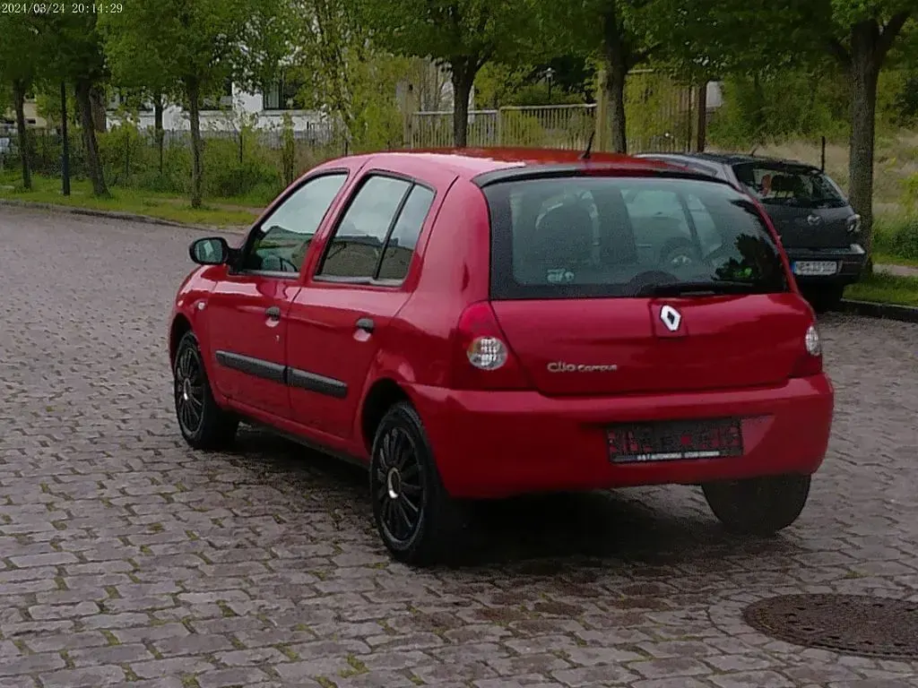 Gebraucht Renault Clio II Campus 58 PS (42 kW) 2009 Rot Limousine