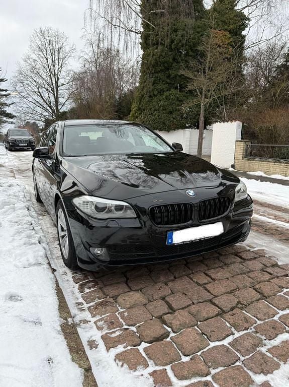 Gebraucht BMW 525 204 PS (150 kW) 2010 Schwarz Limousine