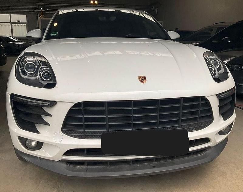 Weiß Gebraucht 2017 Porsche Macan S SUV | 30.799 € (Superpreis) - Bild 1/3