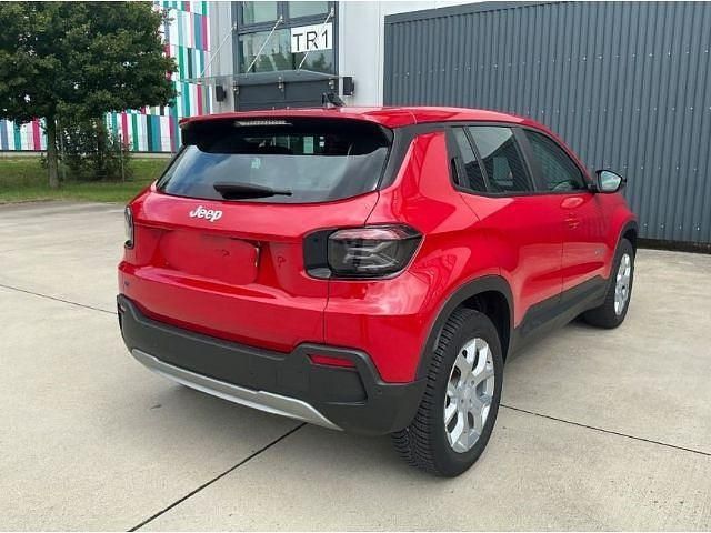 Gebraucht Jeep Avenger EV Altitude 114 kW (156 PS) 2023 Rot SUV