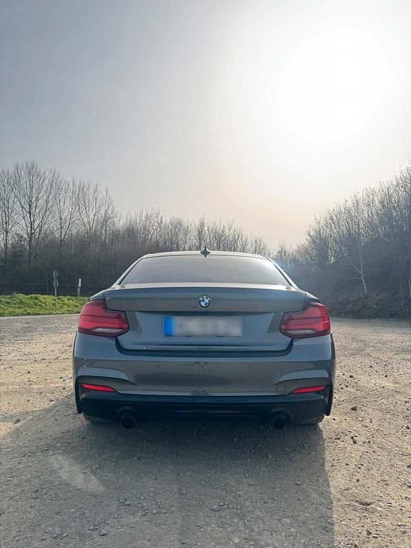 Gebraucht BMW 218 M Sport 140 PS (102 kW) 2019 Grau Coupé