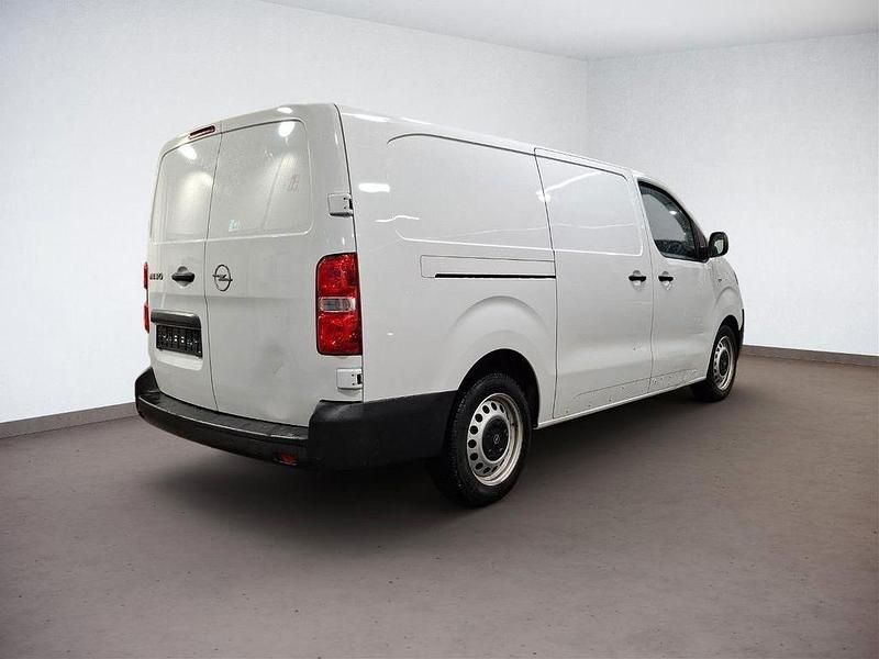 Gebraucht Opel Vivaro 177 PS (130 kW) 2024 Weiß Van / Kleinbus