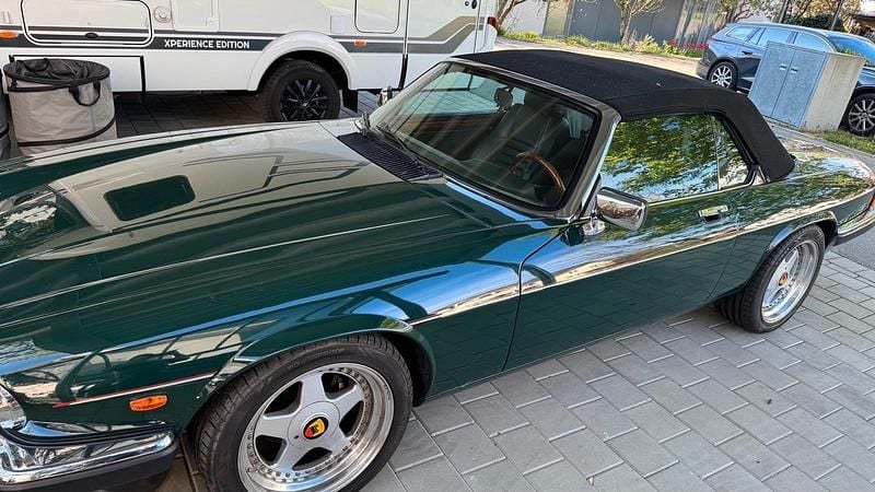 Grün Gebraucht 1990 Jaguar XJS Limousine | 39.900 € - Bild 1/4
