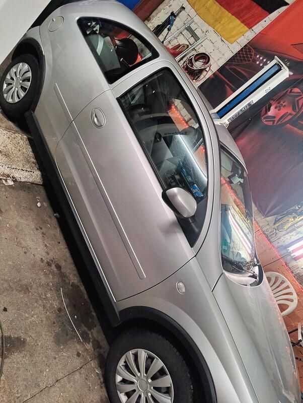 Gebraucht Opel Corsa 80 PS (58 kW) 2006 Silber Kleinwagen