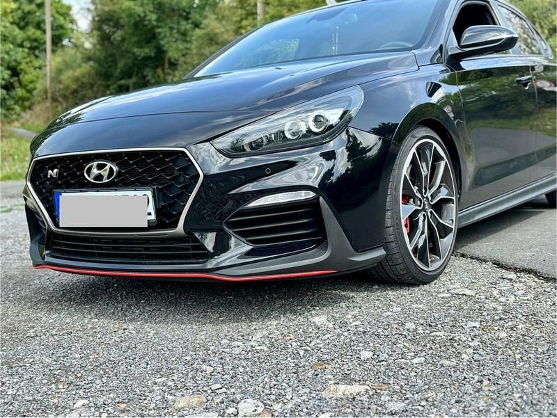 Schwarz Gebraucht 2019 Hyundai i30 Limousine | 19.850 € (Guter Preis) - Bild 1/4