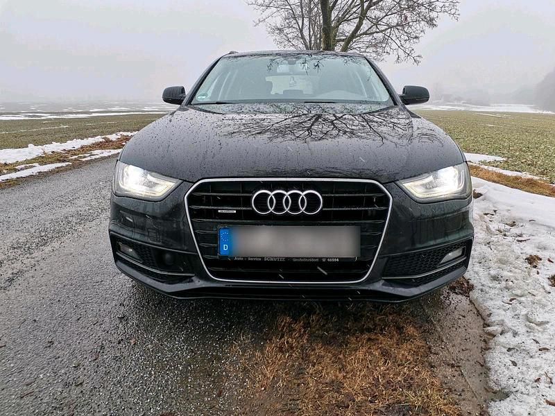 Gebraucht Audi A4 S-Line 150 PS (110 kW) 2015 Schwarz Kombi