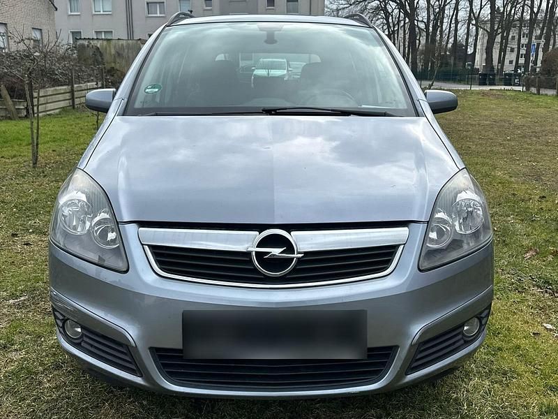 Gebraucht Opel Zafira 105 PS (77 kW) 2006 Van / Kleinbus