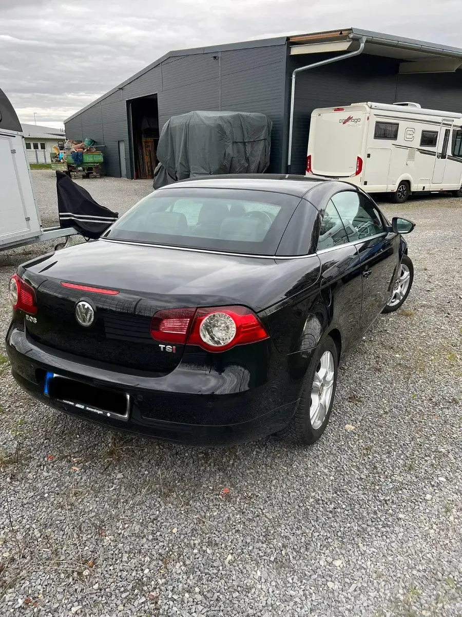 Gebraucht VW Eos 122 PS (89 kW) 2010 Schwarz Cabrio