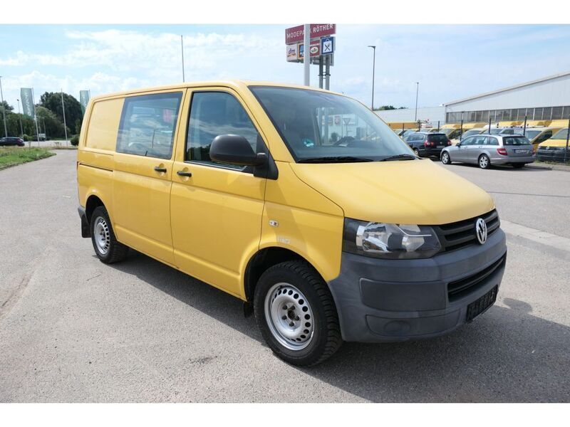 Gebraucht VW T5 84 PS (61 kW) 2010 Ginstergelb r1032 Van