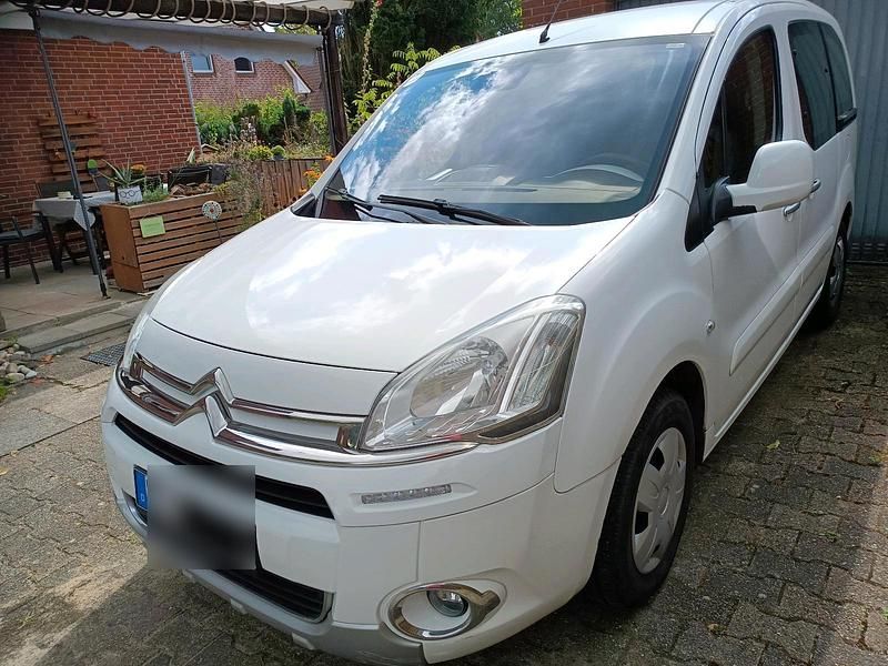 Weiß Gebraucht 2014 Citroën Berlingo Van / Kleinbus | 5.200 € (Guter Preis) - Bild 1/4