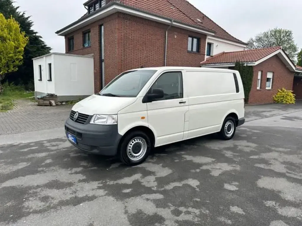 Usata VW T5 105 CV (77 kW) 2005 Bianco Furgone