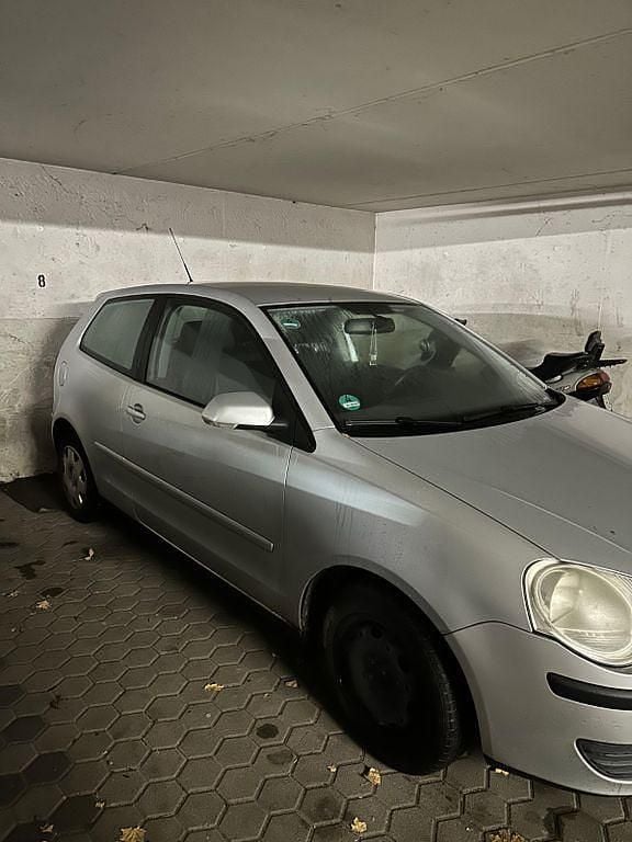 Gebraucht VW Polo Trendline 80 PS (58 kW) 2006 Silber Kleinwagen