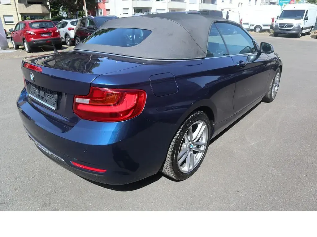 Gebraucht BMW 220 Luxury Line 184 PS (135 kW) 2017 Blau Cabrio