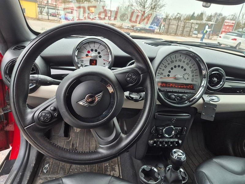 Gebraucht Mini Cooper Coupé 122 PS (89 kW) 2012 Rot Coupé