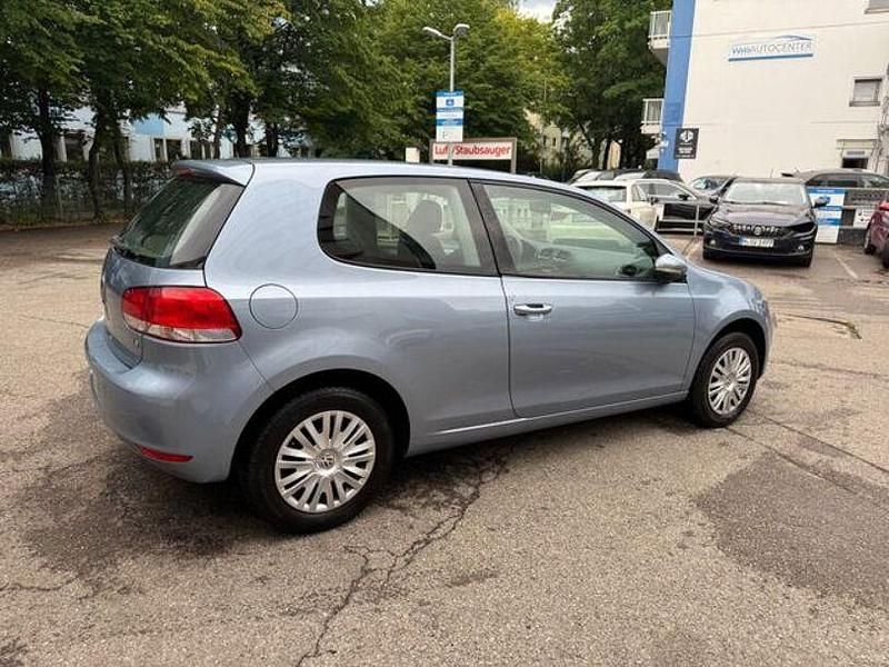 Gebraucht VW Golf VI Trendline 102 PS (75 kW) 2009 Shark blue metallic Kleinwagen