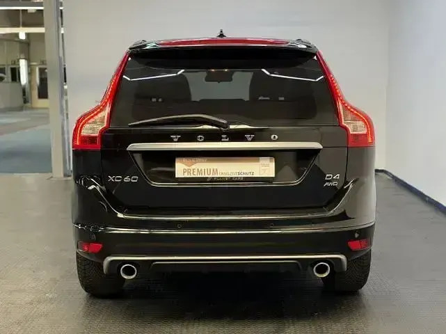 Occasion Volvo XC60 R-Design 190 ch (139 kW) 2015 Noir SUV