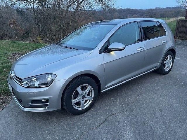 Gebraucht VW Golf VII Allstar 110 PS (80 kW) 2016 Silber Limousine
