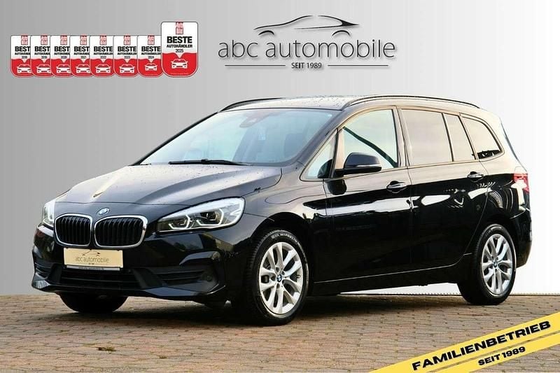 Saphirschwarz Gebraucht 2023 BMW 218 Advantage Van / Kleinbus | 24.390 € (Fairer Preis) - Bild 1/4