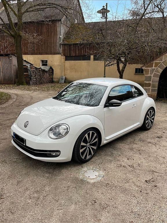 Gebraucht VW Beetle Sport 200 PS (147 kW) 2012 Weiß Kleinwagen