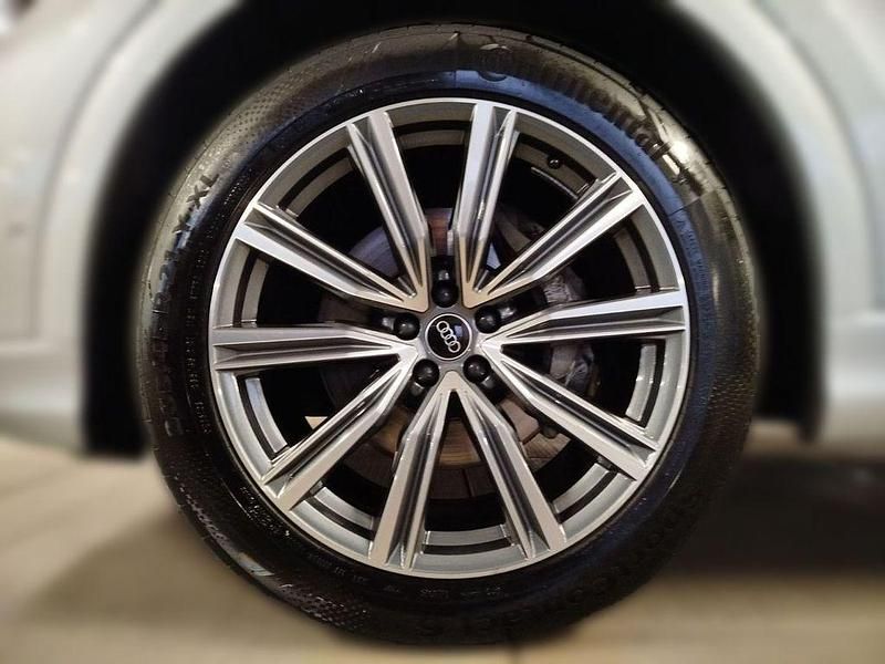 Gebraucht Audi Q8 Ambiente 286 PS (210 kW) 2025 Satellitsilber metallic/satell SUV