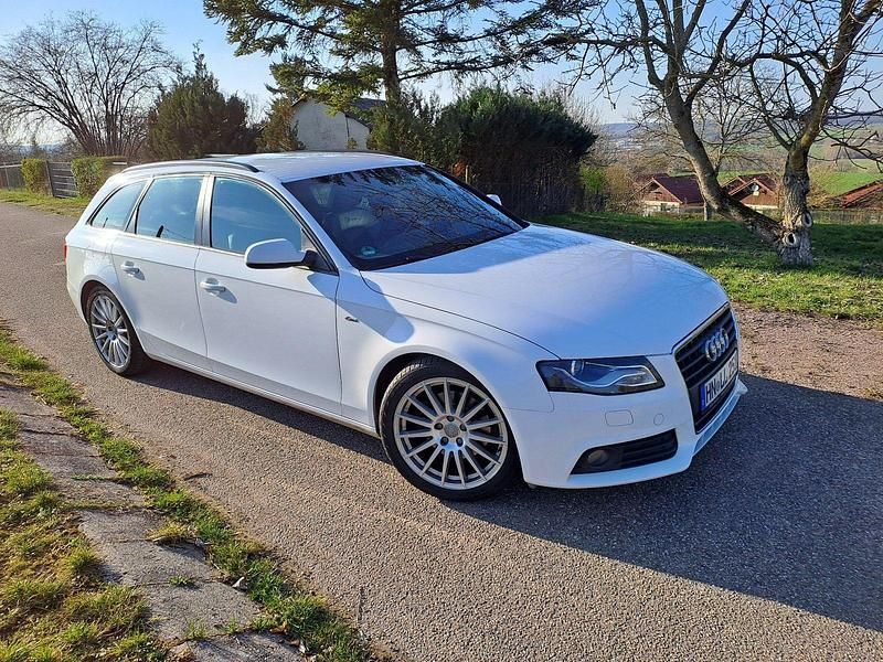 Gebraucht Audi A4 S-Line 179 PS (131 kW) 2010 Weiß Kombi