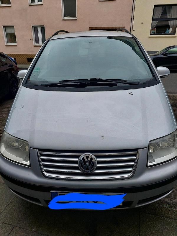 Gebraucht VW Sharan 128 PS (94 kW) 2004 Silber Van / Kleinbus
