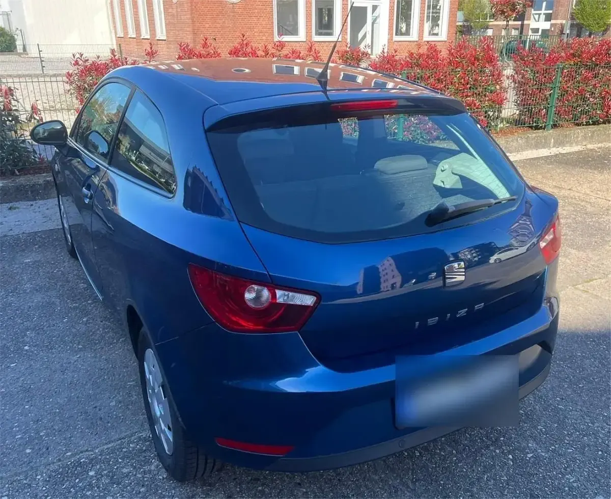 Second-hand Seat Ibiza Reference 60 CP (44 kW) 2013 Albastru Hatchback
