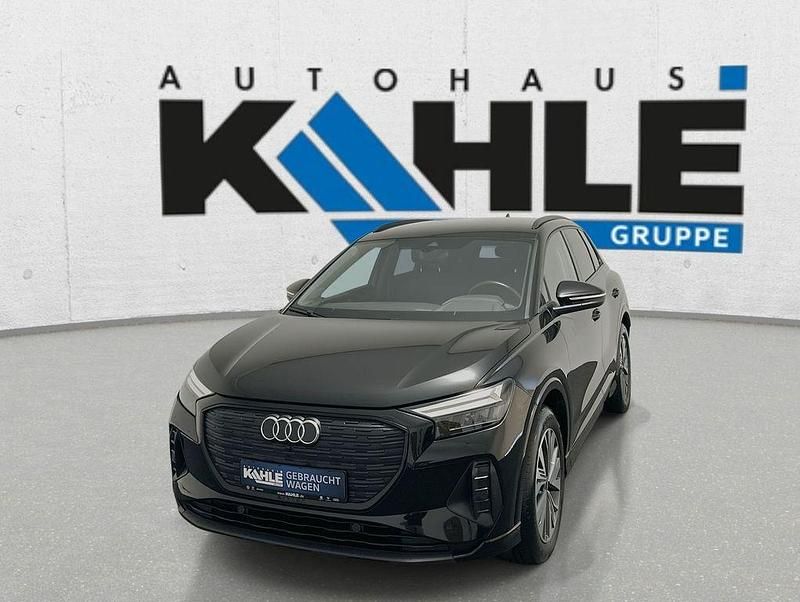 Gebraucht Audi Q4 e-tron Advanced 125 kW (170 PS) 2022 Mythosschwarz metallic SUV