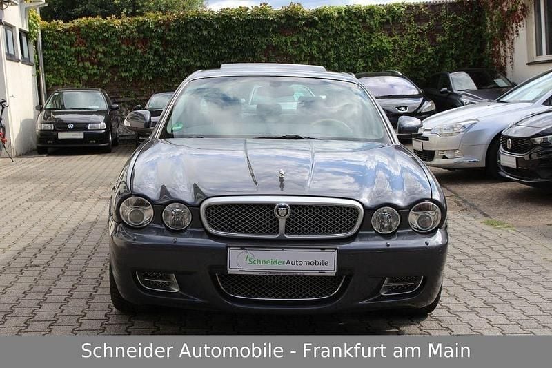 Gebraucht Jaguar XJ 298 PS (219 kW) 2004 Slate grey (metallic) Limousine