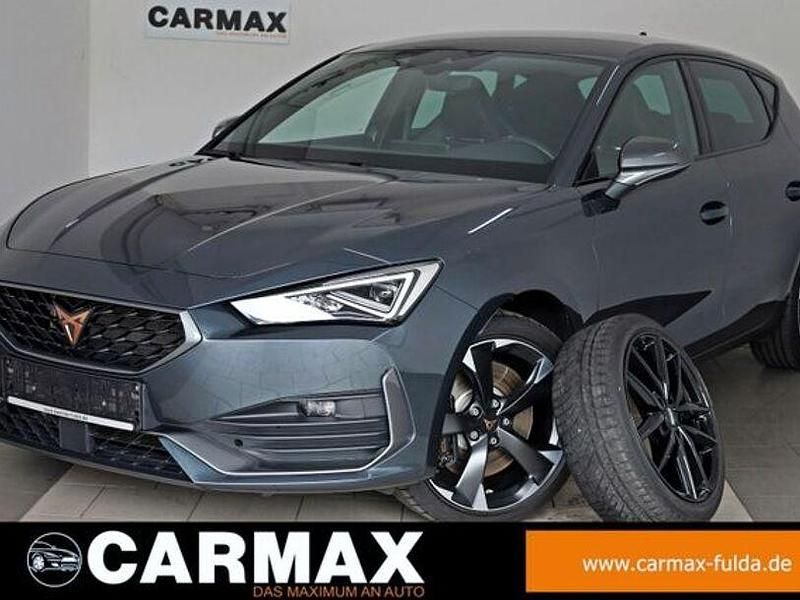 Magnetic tech grey (metallic) Gebraucht 2022 Cupra Leon Limousine | 25.800 € (Superpreis) - Bild 1/4