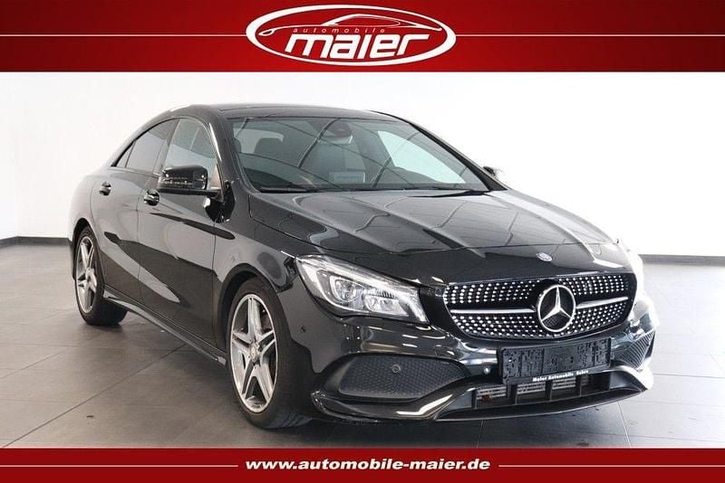 Schwarz Gebraucht 2017 Mercedes CLA220 AMG line Limousine | 18.400 € (Guter Preis) - Bild 1/4