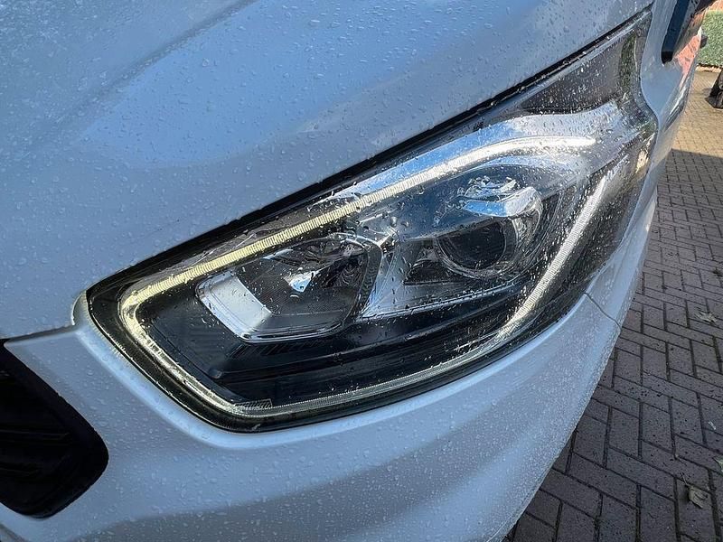 Gebraucht Ford Transit Custom Trend 131 PS (96 kW) 2019 Weiß Van / Kleinbus