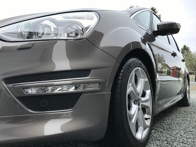 Gebraucht Ford S-MAX Titanium S 163 PS (119 kW) 2014 Braun metallic Van / Kleinbus