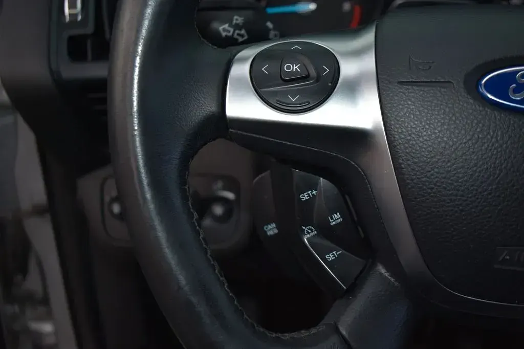 Second-hand Ford Kuga 150 CP (110 kW) 2016 Maro SUV