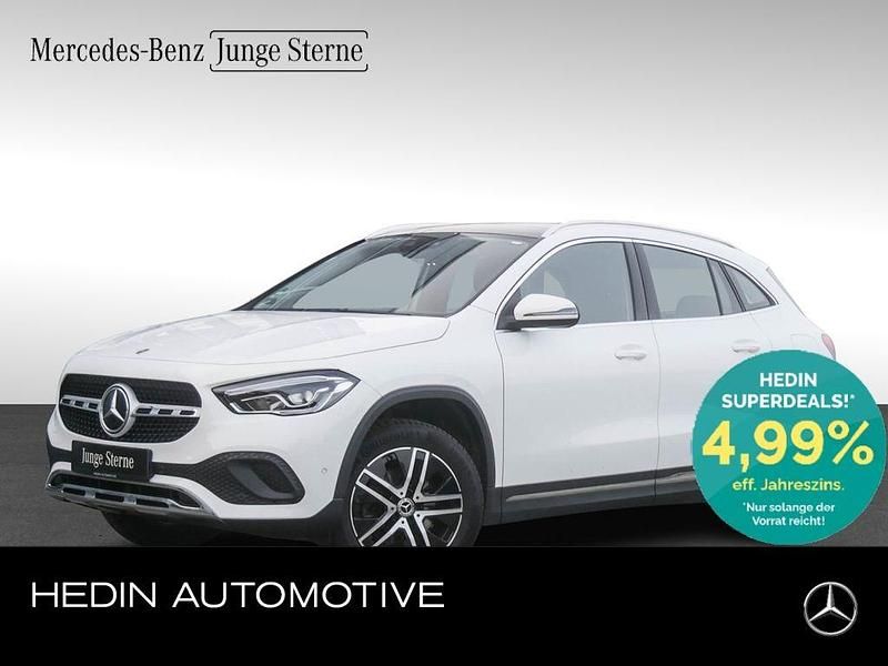 Weiß Gebraucht 2020 Mercedes GLA200 Progressive SUV | 30.700 € (Fairer Preis) - Bild 1/4