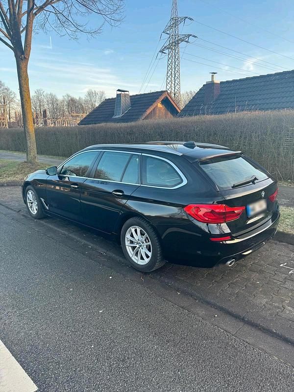 Usata BMW 520 190 CV (139 kW) 2017 Nero Station wagon