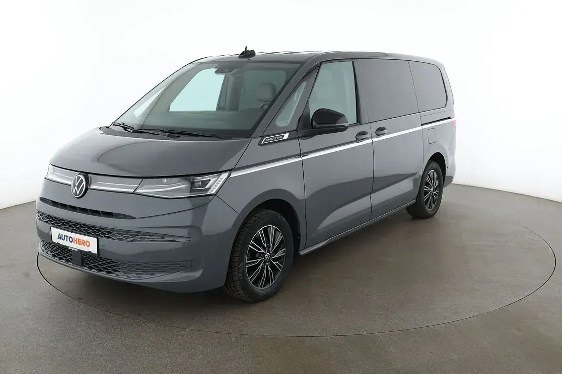 Gebraucht VW Multivan Style 150 PS (110 kW) 2023 Van / Kleinbus