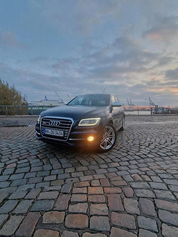 Blau Gebraucht 2013 Audi SQ5 SUV | 16.900 € (Fairer Preis) - Bild 1/4