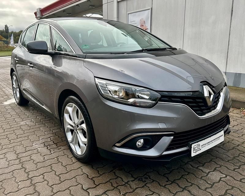 Braun Gebraucht 2017 Renault Scénic IV Van / Kleinbus | 7.999 € (Guter Preis) - Bild 1/4