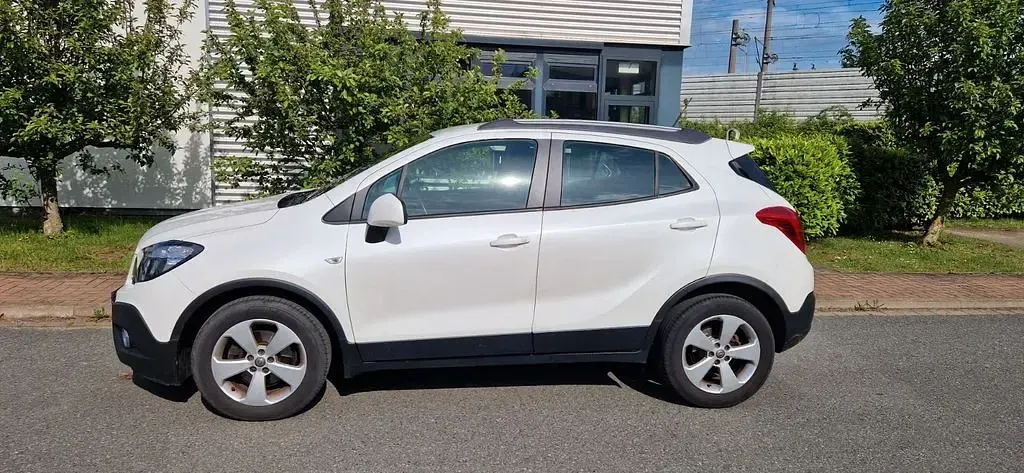 Gebraucht Opel Mokka Edition 140 PS (102 kW) 2014 Weiß SUV