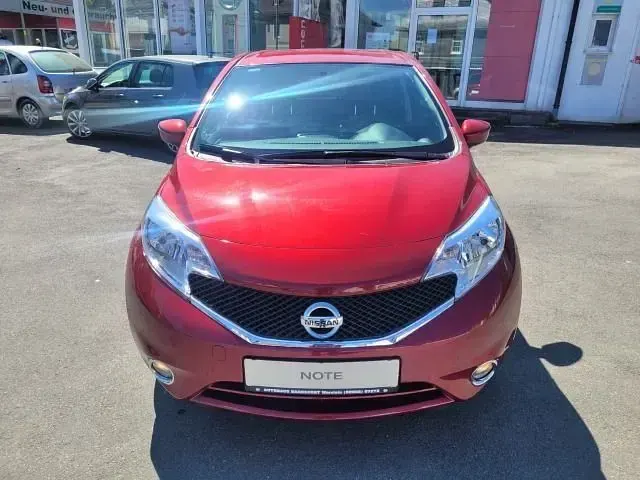 Usata Nissan Note Acenta 80 CV (58 kW) 2016 Rosso Utilitaria