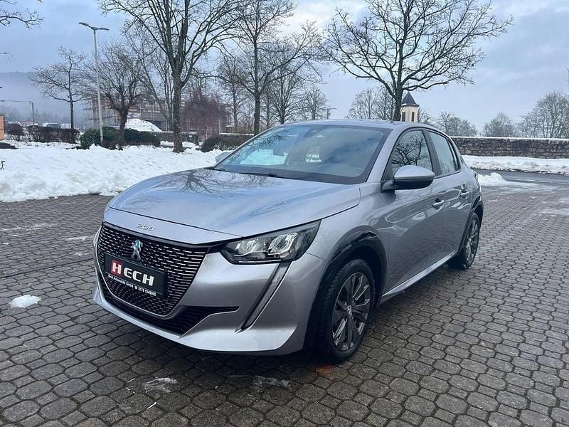 Gebraucht Peugeot 208 Active 100 kW (136 PS) 2021 Grau Kleinwagen