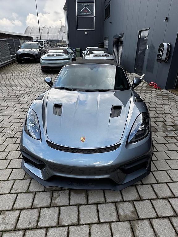 Neu Porsche 718 Spyder 500 PS (367 kW) 2025 Grau Cabrio