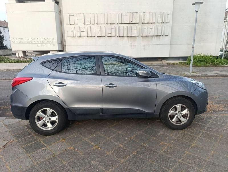 Gebraucht Hyundai ix35 184 PS (135 kW) 2014 Grau SUV