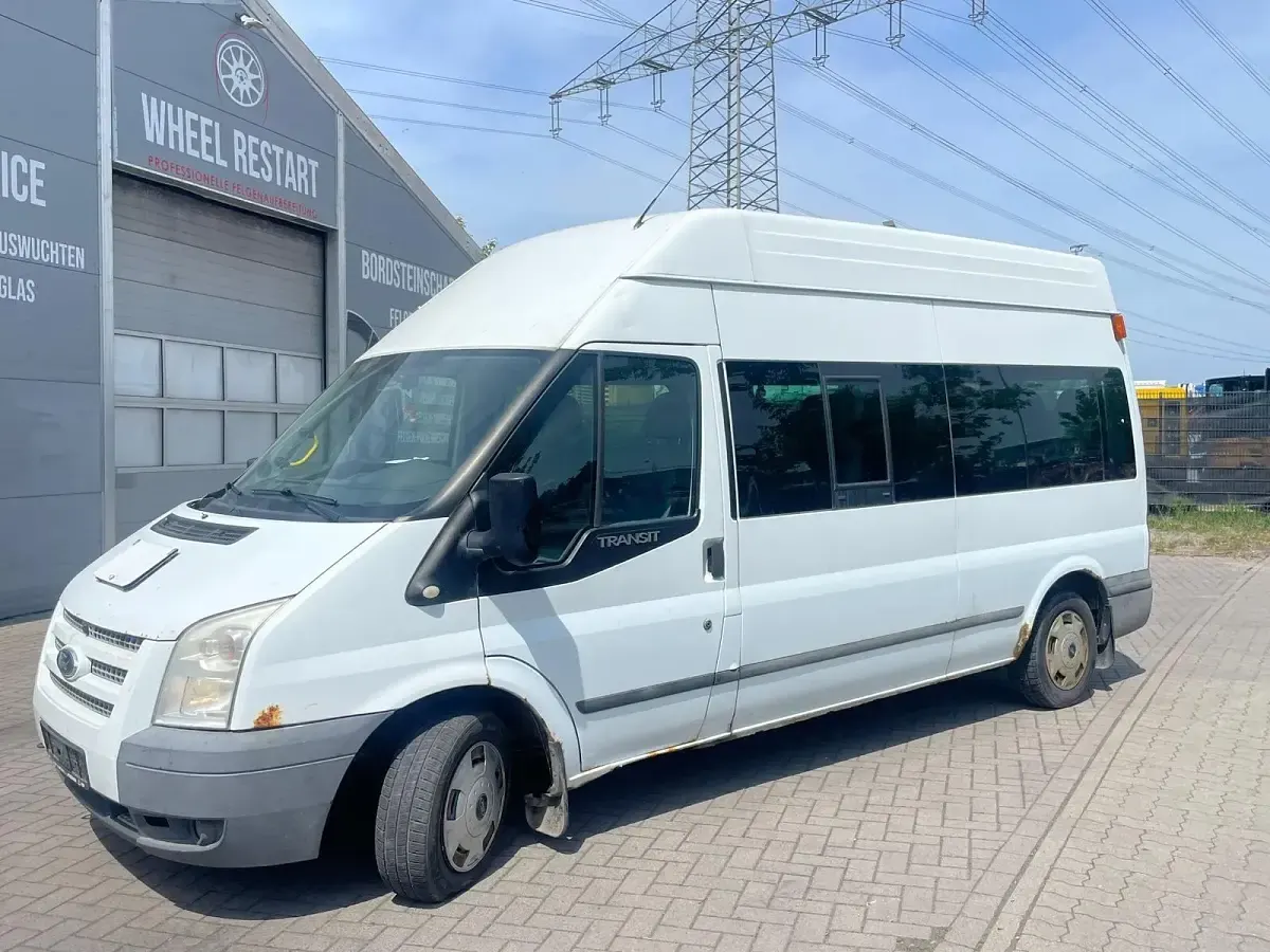 Używany Ford Transit 125 KM (91 kW) 2012 Biały Minivan