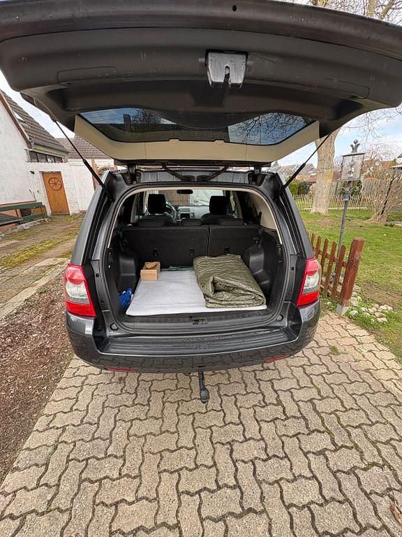 Gebraucht Land Rover Freelander 2 152 PS (111 kW) 2010 Grau SUV