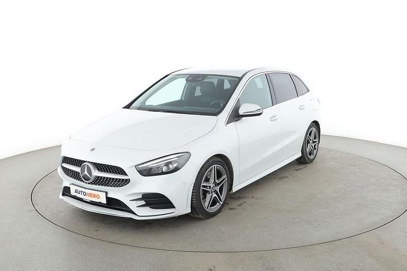 Gebraucht Mercedes B250 AMG line 224 PS (164 kW) 2022 Weiß Van / Kleinbus