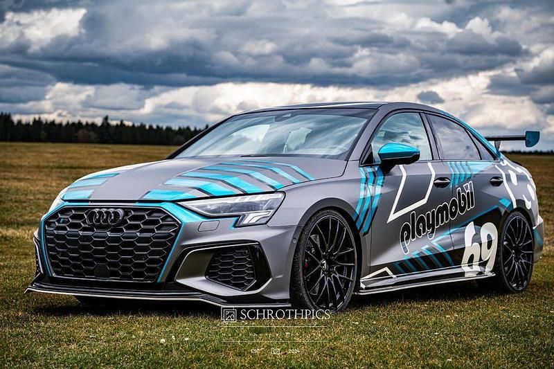 Gebraucht Audi S3 Ambiente 400 PS (294 kW) 2021 Grün Limousine