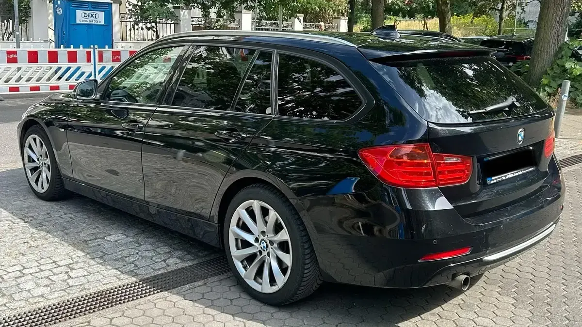 Gebraucht BMW 320 184 PS (135 kW) 2014 Kombi