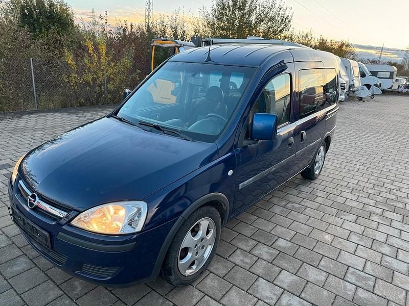 Blau Gebraucht 2009 Opel Combo Van / Kleinbus | 2.950 € (Fairer Preis) - Bild 1/4